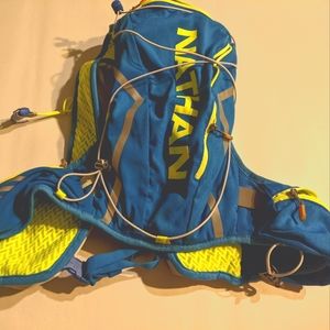 Nathan VaporCloud 2L vest trail running L/XL $75